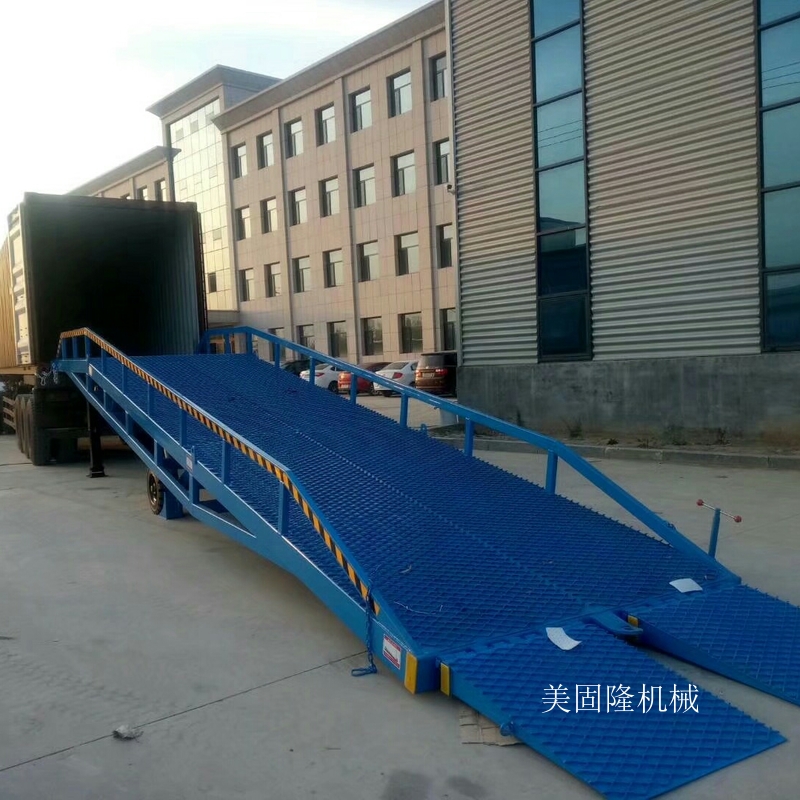 中卫移动式液压登车桥厂家